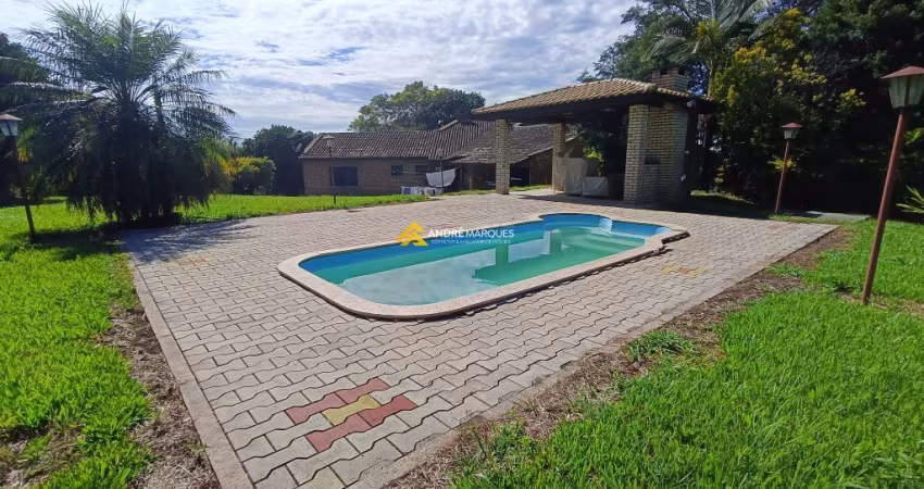 CASA E BARACÃO