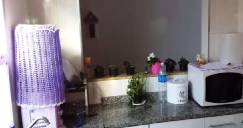Apartamento á venda no jardim Cupecê, 59m², 2 dormitórios e 1 vaga