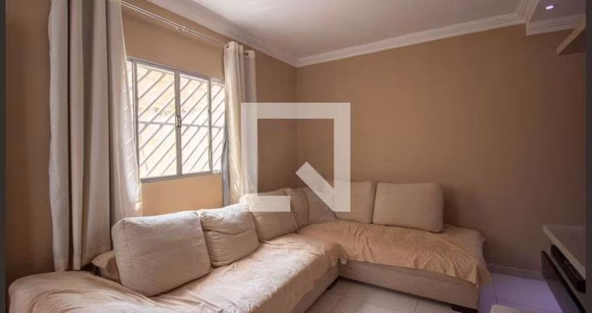 Casa à Venda - Vila Jacuí, 2 Quartos,  86 m2