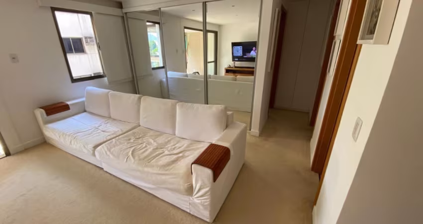 Apartamento na Freguesia com 3 quartos
