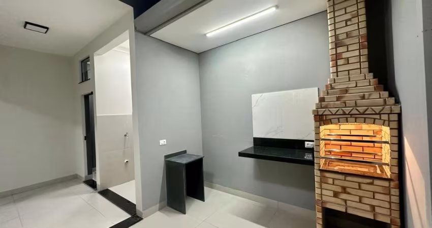 Casa para Locação em Presidente Prudente, RESIDENCIAL BONGIOVANI, 2 dormitórios, 1 suíte, 3 banheiros, 1 vaga