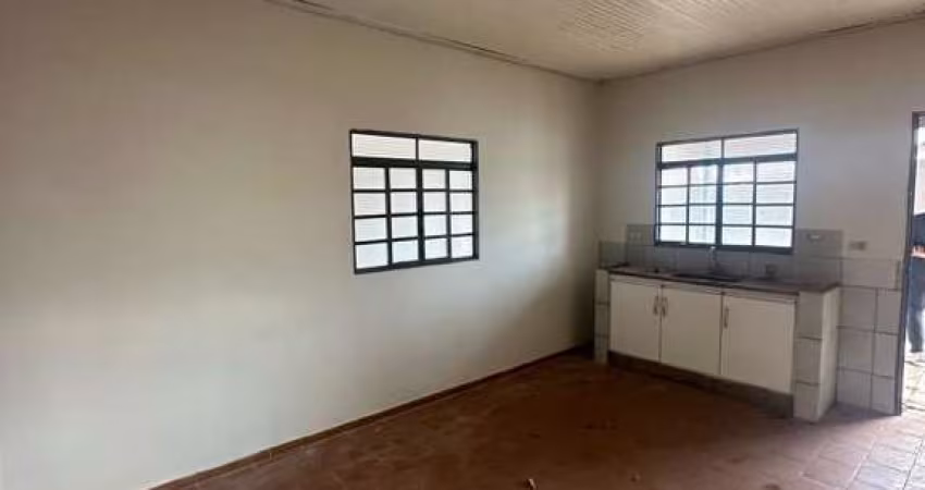 Casa para Venda em Presidente Prudente, SANTA PAULA, 2 dormitórios, 2 banheiros, 2 vagas