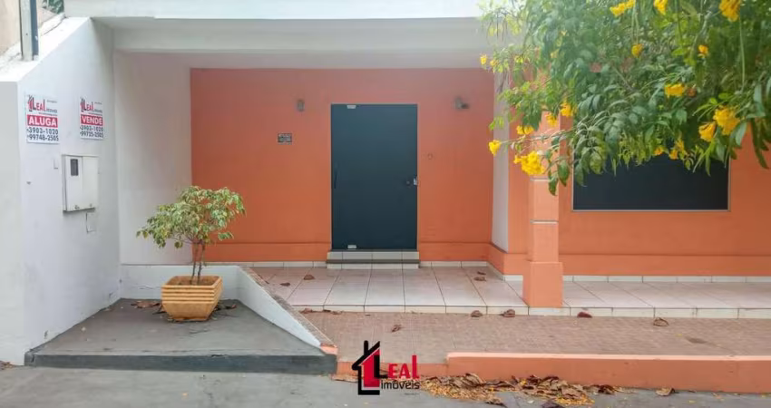 Casa para Venda em Presidente Prudente, CENTRO, 4 dormitórios, 1 suíte, 3 banheiros