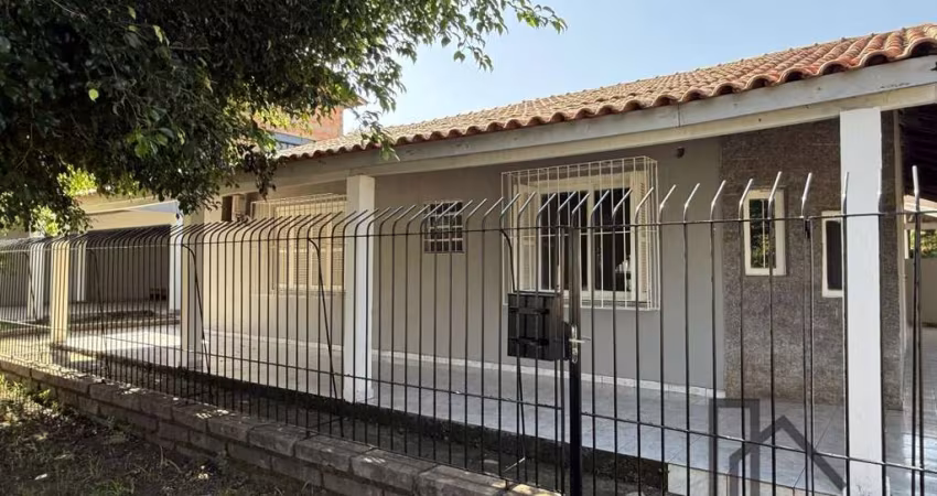 Casa para Venda em Canoas, Harmonia, 3 dormitórios, 1 suíte, 3 banheiros, 4 vagas