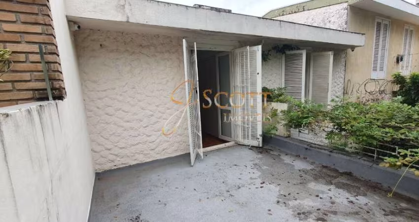 Essa bela casa no Campo Belo vai te surpreender!