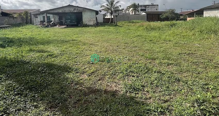 Terreno amplo no Jardim Guaraituba Paranaguá