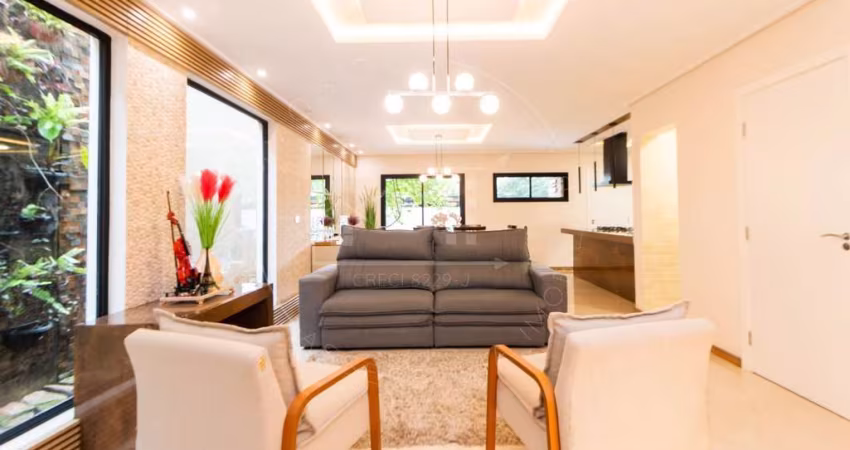 Casa com 3 quartos, 5 vagas, 233m2, aceita permuta, à venda por R$ 949.990,00 Humaita, Alm. Tamandaré