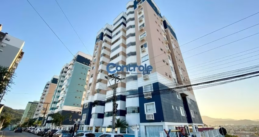 Apartamento de 02 dormitório no bairro Jardim Cidade de Florianópolis, em São José
