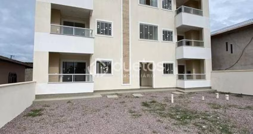 Apartamento com 2 dormitórios à venda, 60 m² por R$ 320.000,00 - Bateas - Brusque/SC