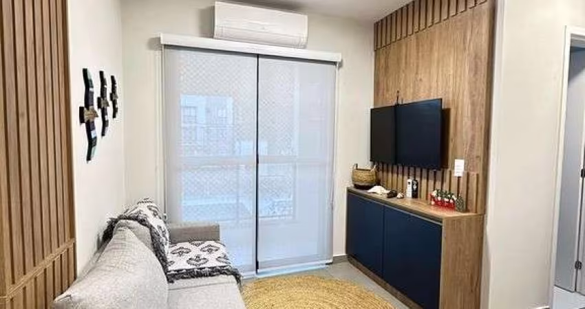 Apartamento dois dormitórios em Caiobá