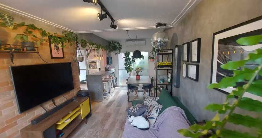 Casa em condomínio à Venda em Jardim Simus, Sorocaba - SP