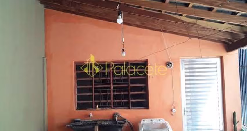 Casa à venda 2 Quartos, 2 Vagas, 150M², Jardim Mariana, Pindamonhangaba - SP
