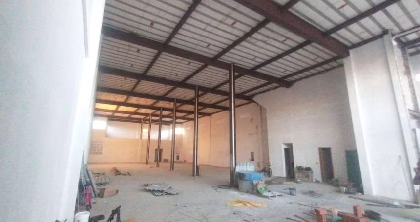 Galpão para alugar, 550 m² por R$ 40.000,02/mês - São Cristóvão - Cabo Frio/RJ