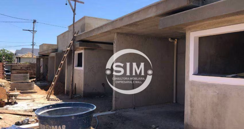 Casa com 2 dormitórios à venda, 65 m² por R$ 285.000 - Guriri - Cabo Frio/RJ