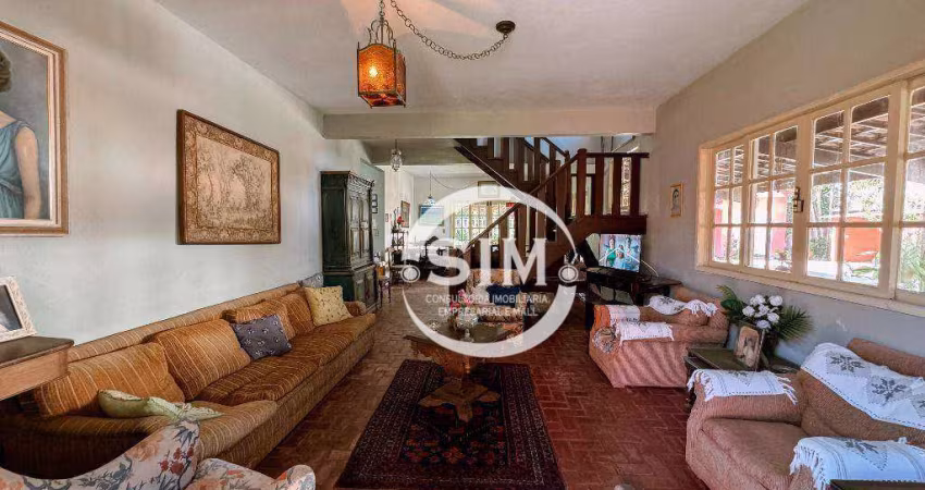 Casa com 6 dormitórios à venda, 200 m² por R$ 1.700.000,00 - Foguete - Cabo Frio/RJ
