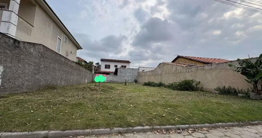 Terreno à venda, 300 m² por R$ 170.000 - Guriri - Cabo Frio/RJ