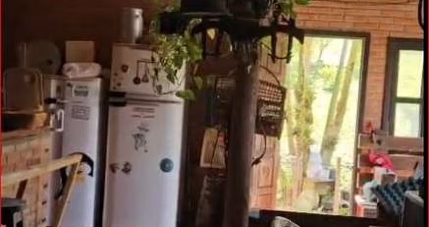 Sítio / Chácara para Venda no bairro Zona Rural em ANTONINA, 4 quartos sendo 1 suíte, 4 vagas, Semi-Mobiliado, 100000 m² de área total, 100000 m² privativos,