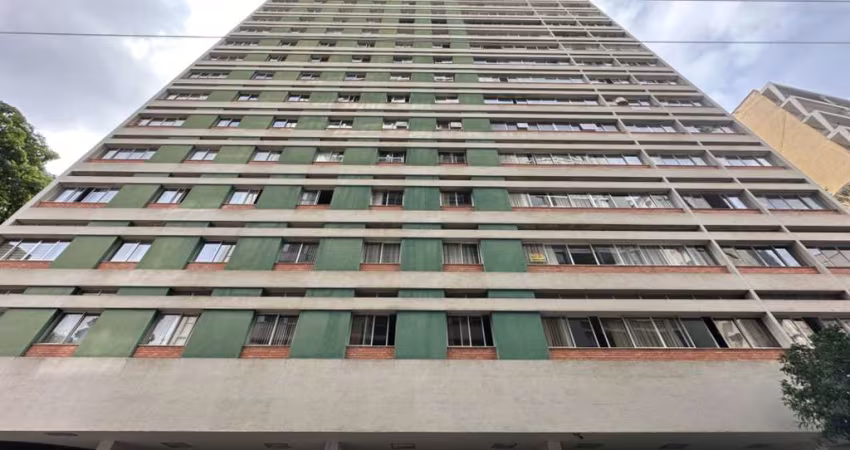 Viva a comodidade do centro da cidade! Apartamento 3 quartos à venda. Tudo ao seu alcance.