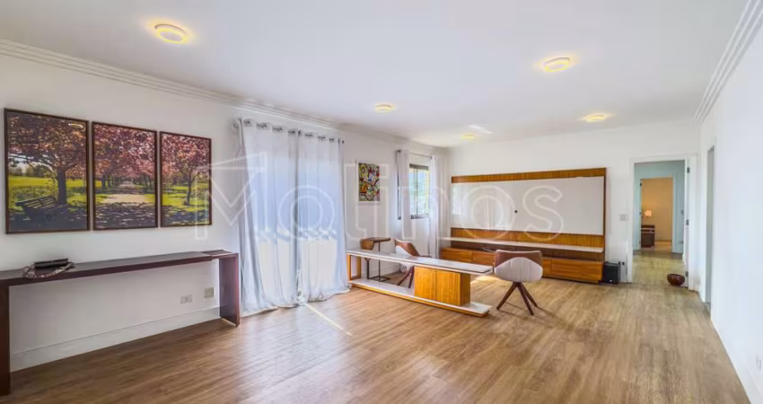 Apartamento á venda no Tatuapé , 176 m² privativos, 4 dormitórios sendo 2 suites, 3 vagas