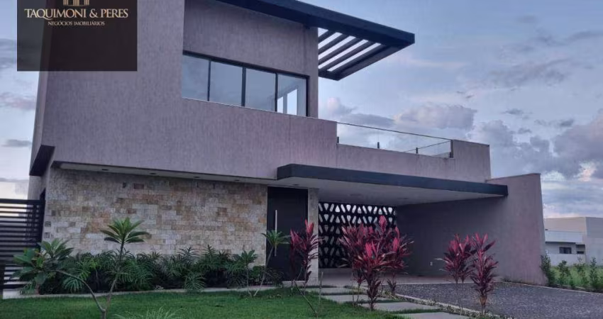 Casa de alto padrão com 4 dormitórios para alugar, 300 m² por R$ 9.300/mês