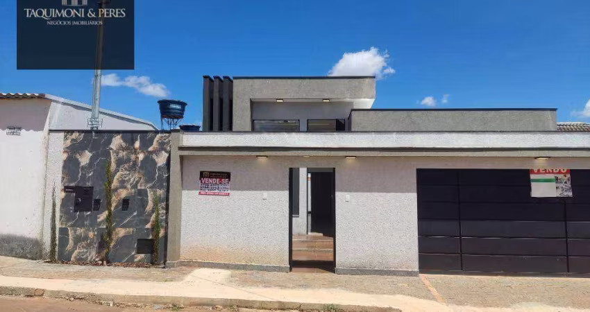 Casa com 3 dormitórios, alto padrão