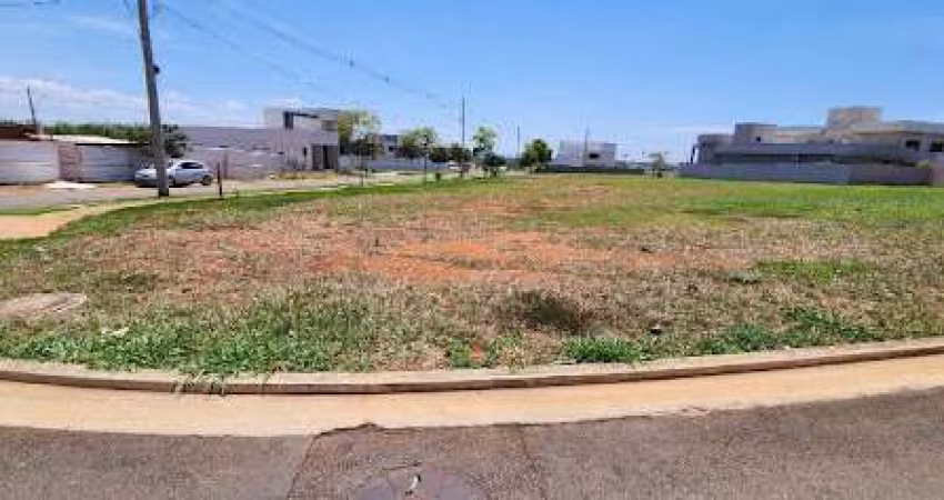 Lote Diferenciado de Esquina No Cond Terras Alphaville