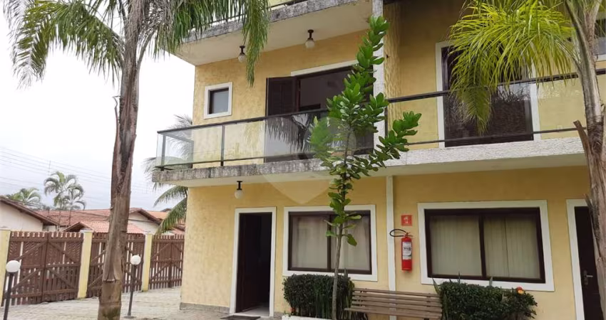 Condomínio com 3 quartos à venda em Maitinga - SP