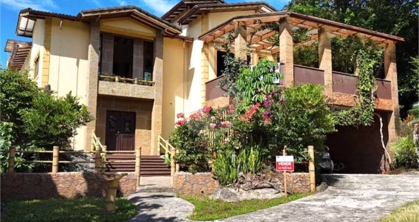 Casa com 5 quartos à venda em Morada Da Praia - SP