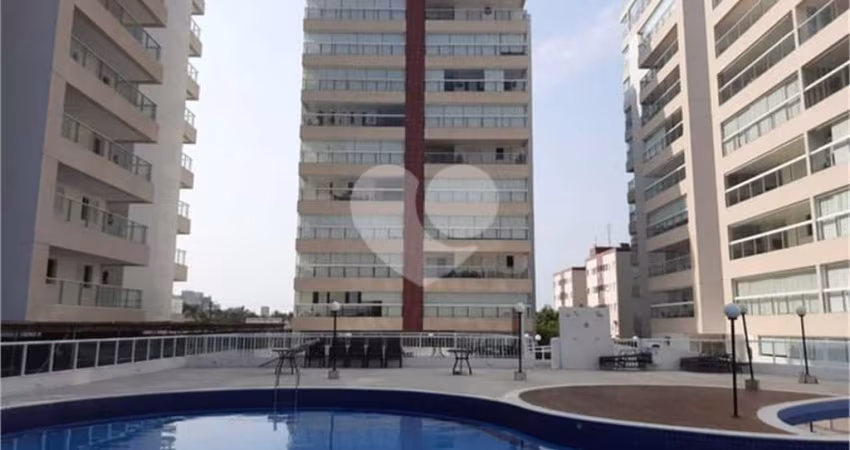 Apartamento com 2 quartos à venda ou para locação em Centro - SP