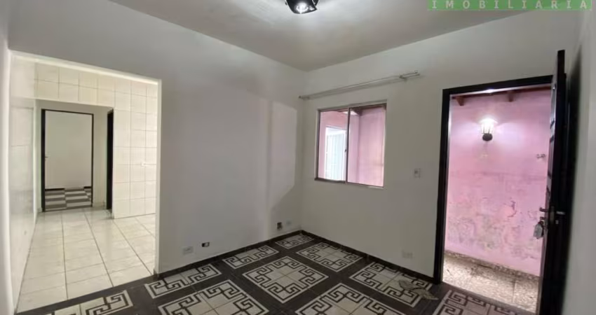 Casa em Condomínio para Locação em Itaquaquecetuba, Vila Ursulina, 2 dormitórios, 1 banheiro, 1 vaga