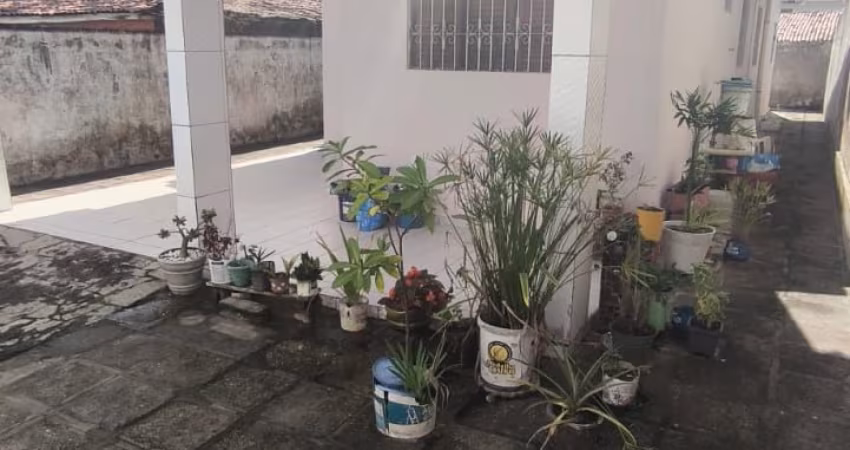 Casa solta no José Américo