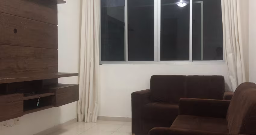 Locação Apartamento com 2 Quartos sendo 1 suíte