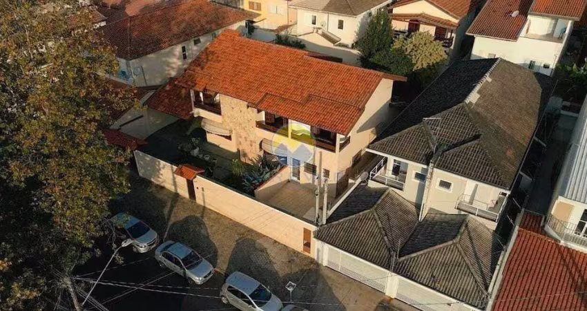 Sobrado com 4 dormitórios à venda, 310 m² por R$ 1.600.000,00 - Jardim das Indústrias - São José dos Campos/SP