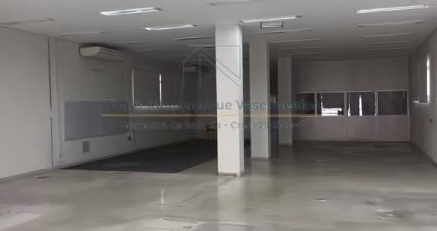 Imóvel Comercial 828 m² Locação valor R$ 50 mil + Iptu - Gonzaga - Composto de 3 salas, 3 banheiros, copa e 12 vagas