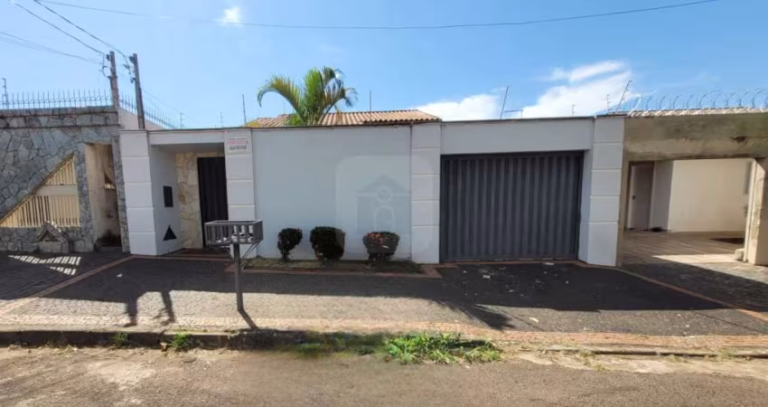 Casa para locação no bairro Santa Mônica