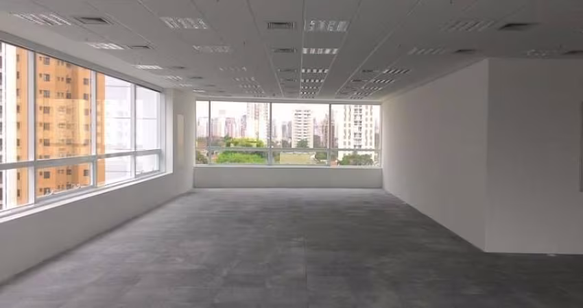 Casa comercial para alugar na Rua Castilho, Brooklin, São Paulo