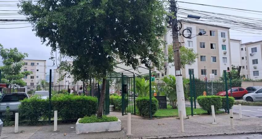 Apartamento à venda na Avenida Canal do Anil, Gardênia Azul, Rio de Janeiro - RJ