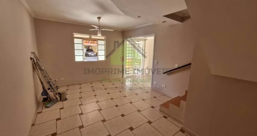 Casa em Condomínio para Venda em Jacareí, Parque California, 2 dormitórios, 1 banheiro, 2 vagas