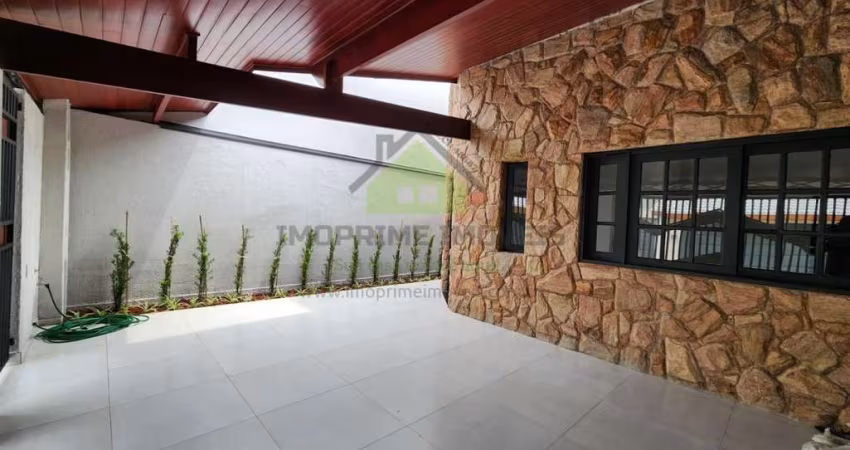 Casa para Venda em Jacareí, Jardim Altos de Santana II, 3 dormitórios, 2 suítes, 1 banheiro, 2 vagas