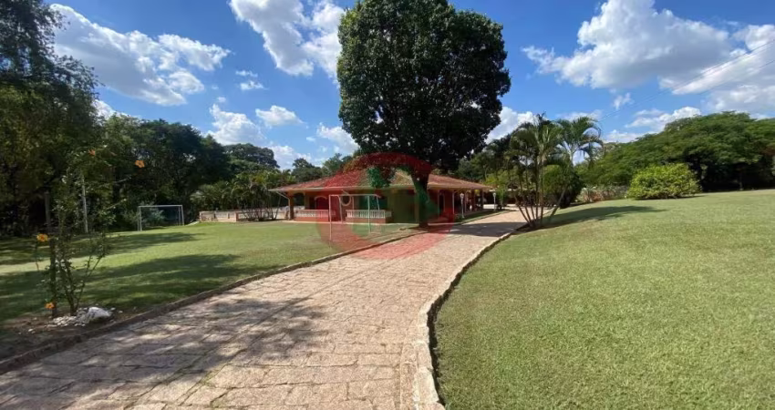 Chácara com 3 Suítes à venda, 6000 m² por R$ 2.690.000 - Recanto das Flores - Indaiatuba/SP