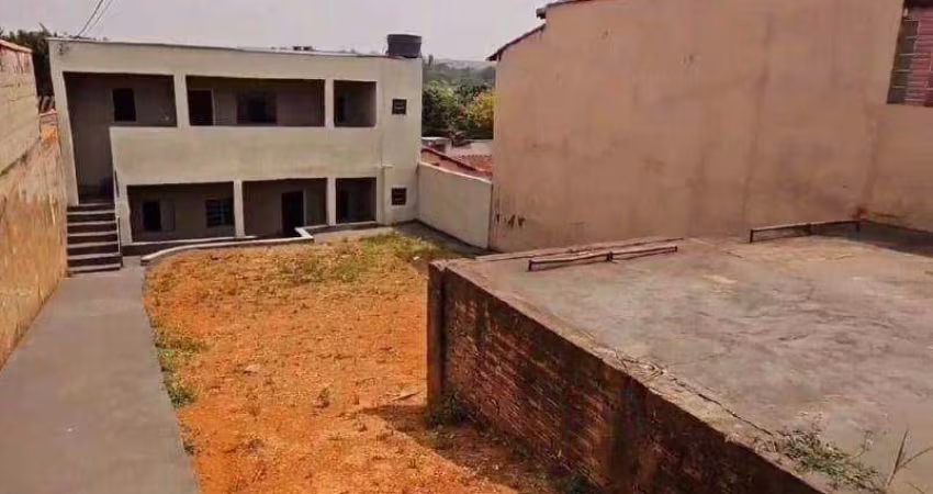 Casa com 4 dormitórios à venda por R$ 280.000,00 - Jardim Califórnia - Pouso Alegre/MG