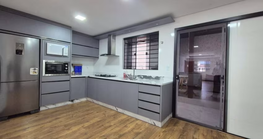 Casa a venda, 2 dormitórios, sendo 1 suíte, Forquilhas