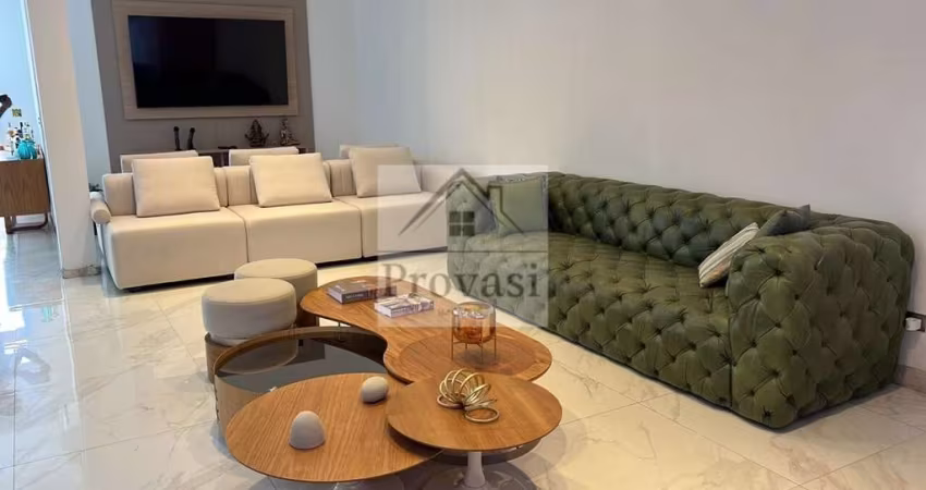 Alphaville Residencial 11 (Santana de Parnaíba) - CASA BEM AREJADA E ILUMINADA - 4 Suítes - 553m² - R$3.990.000,00 - Alphaville Residencial 11