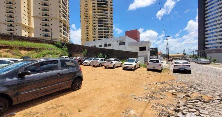 Terreno com localização privilegiada à venda, 840 m² por R$ 1.100.000 - Candelária - Natal/RN
