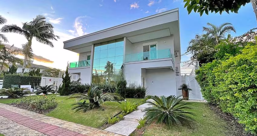Casa 6 Suites, Mobiliado, Piscina - Jurerê Internacional - Florianópolis/SC