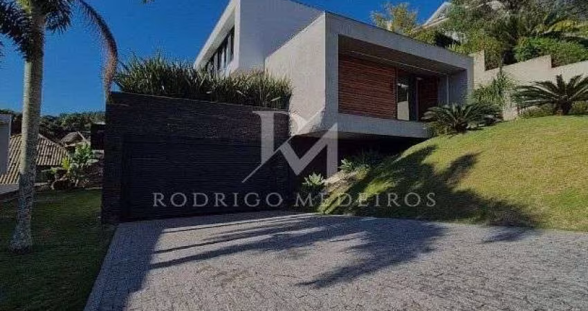 Casa 3 Suítes, Piscina - Cacupé, Florianópolis/SC