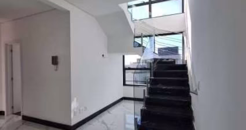 Cobertura Linear - 3 Quartos sendo 1 Suíte - 3 Vagas - Itapoã