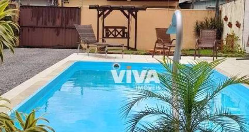 Casa com 2 dormitórios à venda, 135 m² por R$ 850.000,00 - São Vicente - Itajaí/SC