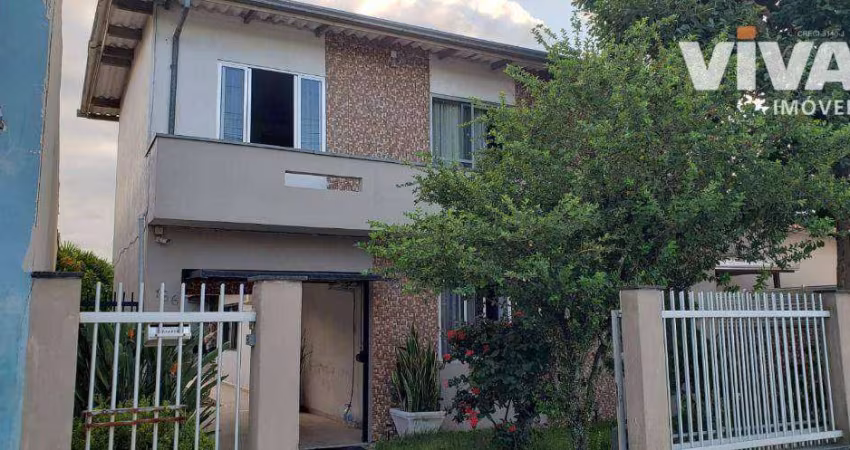Casa com 7 dormitórios à venda, 200 m² por R$ 1.000.000,00 - São Vicente - Itajaí/SC