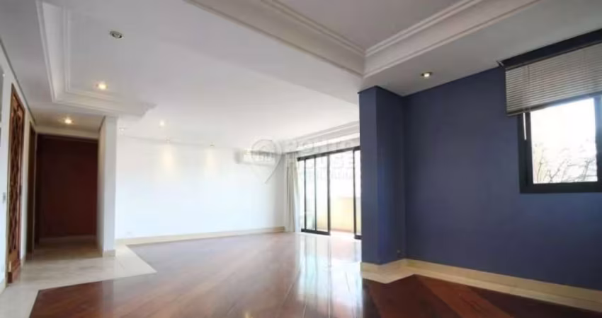 Apartamento à venda ou locação na Vila Mariana com 4 quartos, 2 suítes e 3 vagas